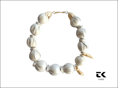 Collier COSMOS / 220 €